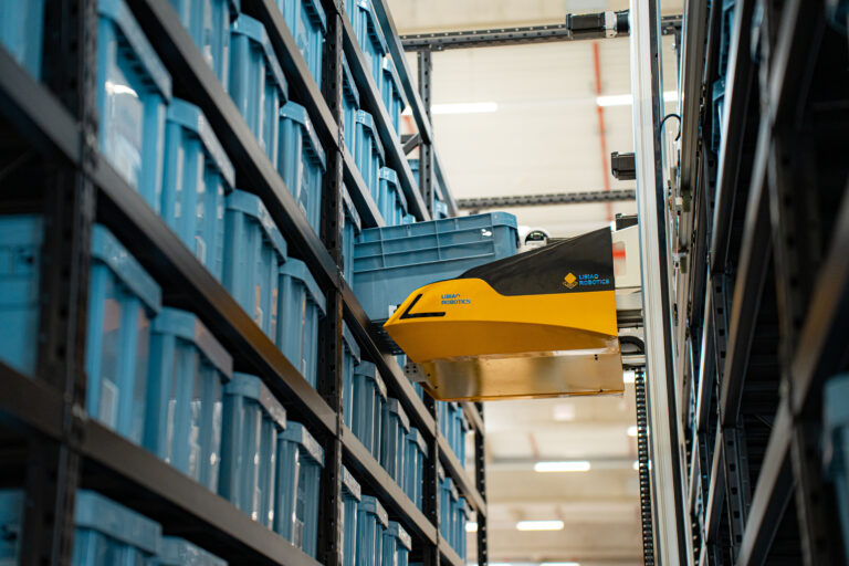 AirRob: Automatizace skladu Geis CZ